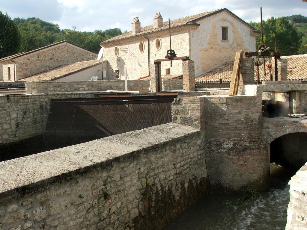 Albergo Diffuso La Piana Dei Mulini Colle d'Anchise Kültér fotó